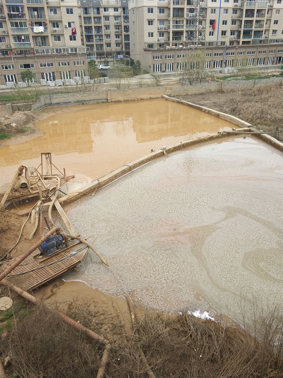 万秀沉淀池淤泥清理-厂区废水池淤泥清淤